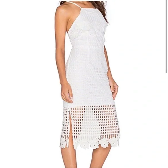 Elliatt Platonic White Crochet Drop Back Dress Size Small - Picture 2 of 7